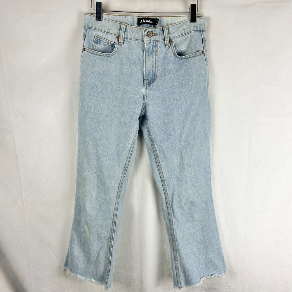 AFENDS Light Wash Crop Flare Jeans Size 4 Raw Fray Hem‎ Cotton 25"